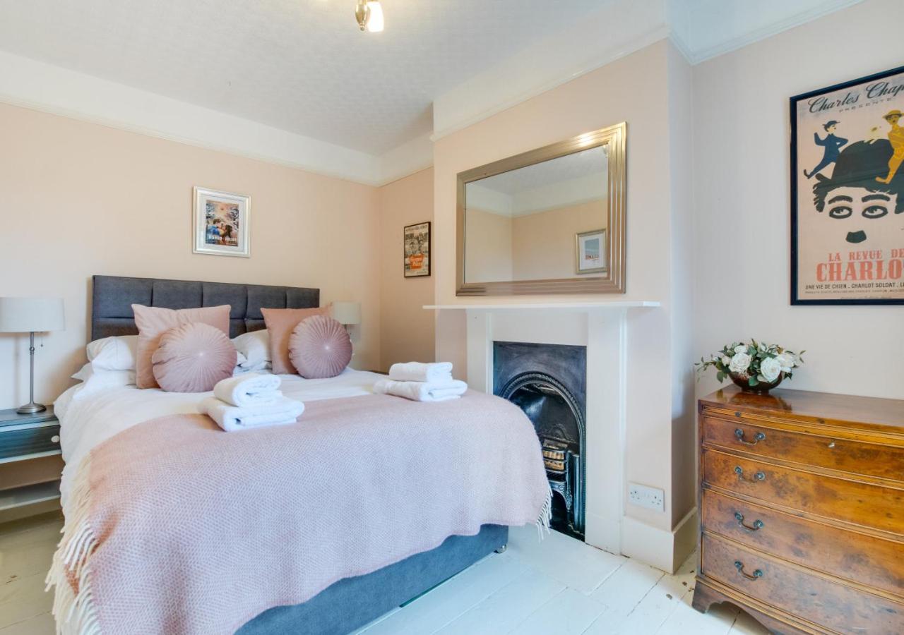 4 Bed in Rye oc-rh1168