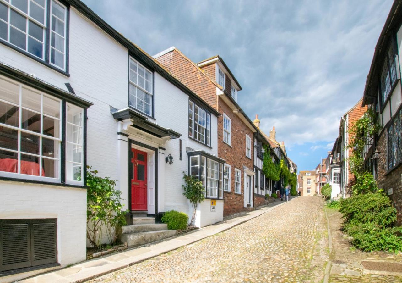 4 Bed in Rye oc-rh1168