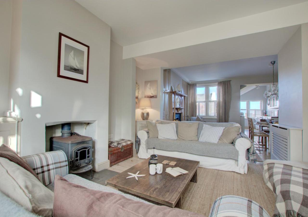 Lower Coastguard Cottage