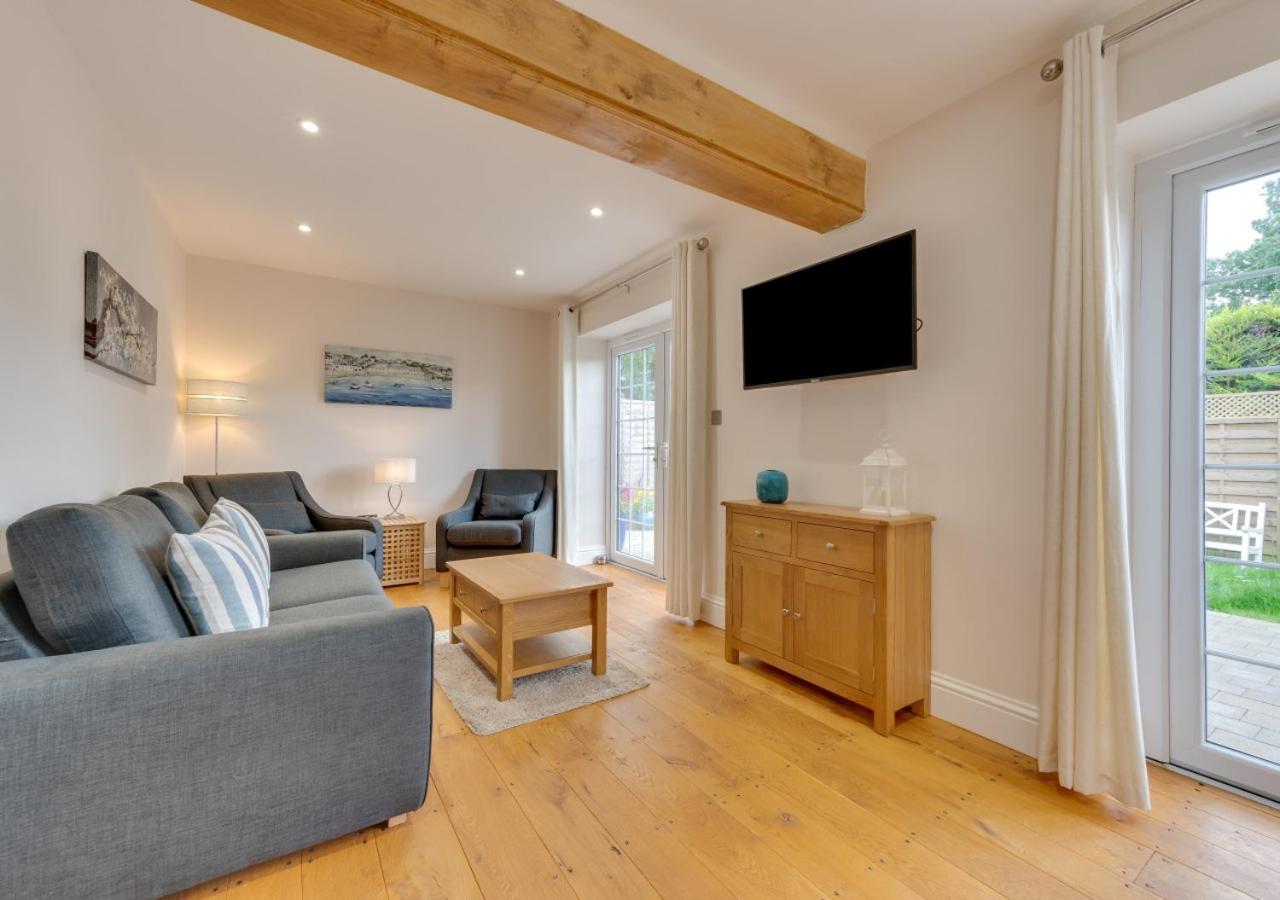 2 Bed in Woodchurch oc-tn625