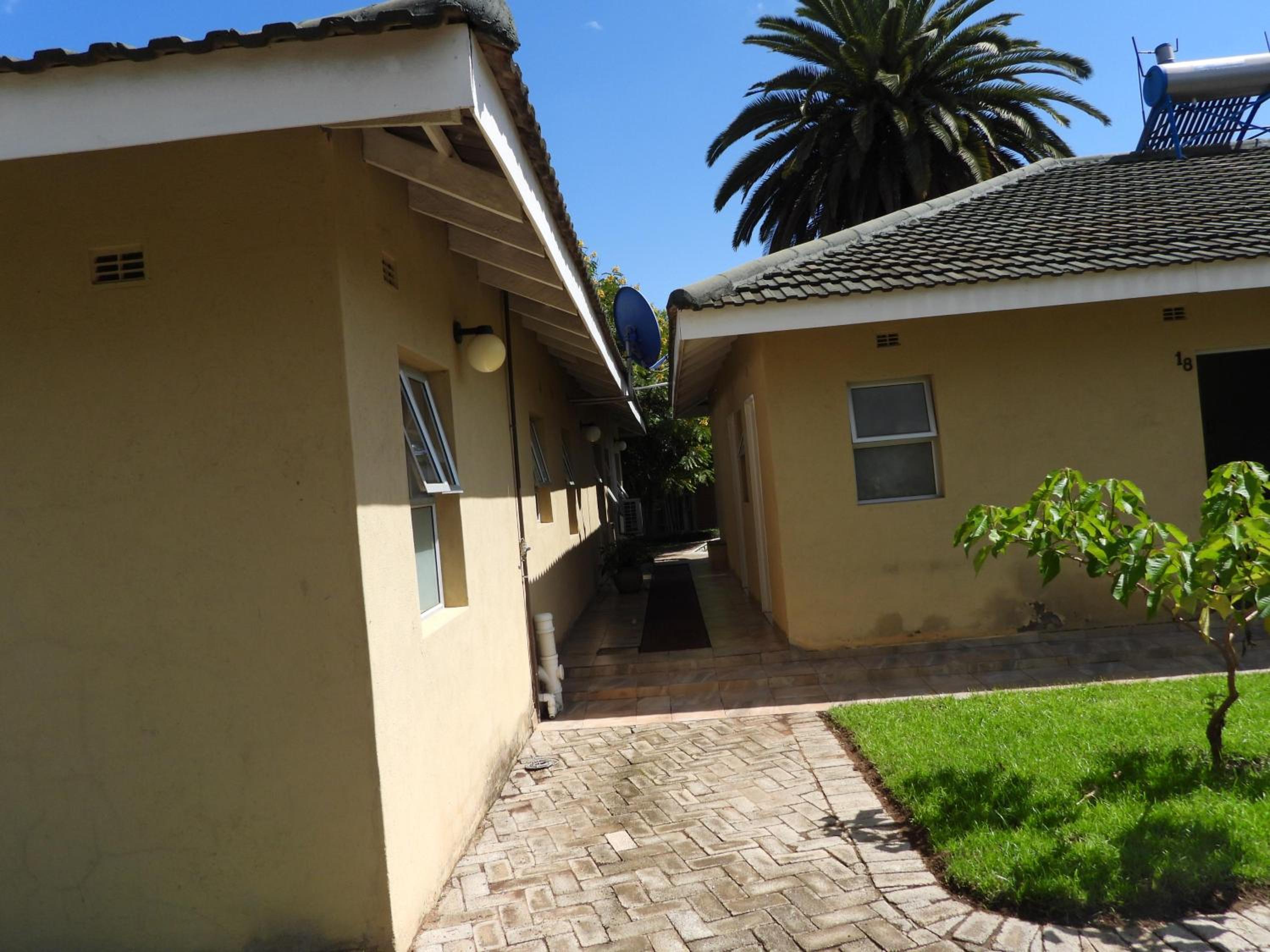 2 bedroomed apartment with kitchenette - 2068 view 5