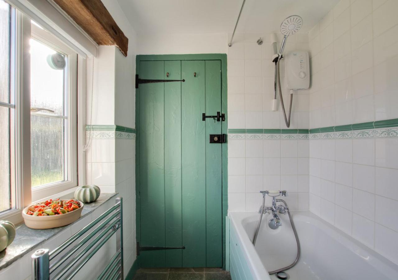 2 Bed in Peasmarsh oc-rh1172 view 2