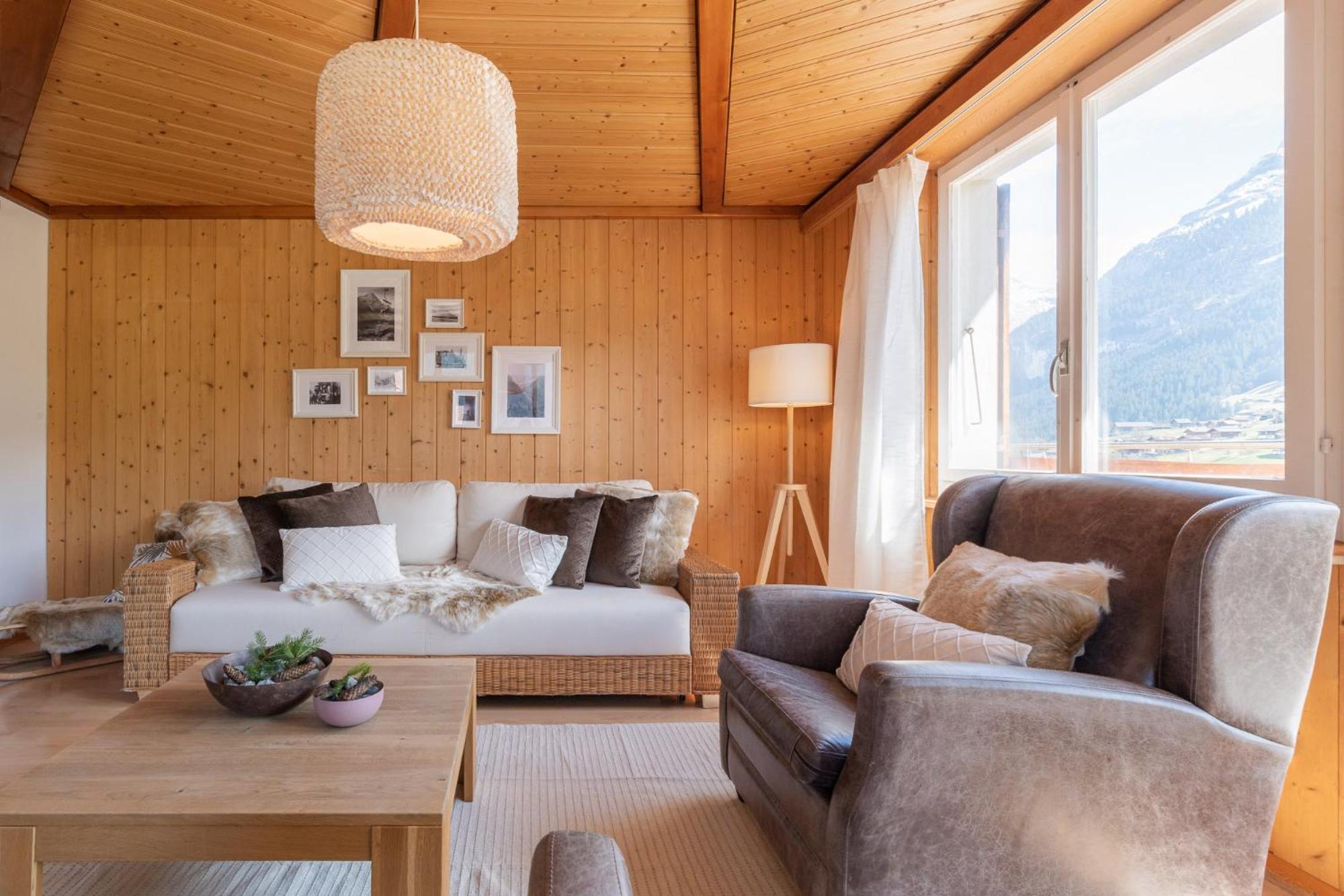 The Eiger Express Apartment - GRINDELHOMES