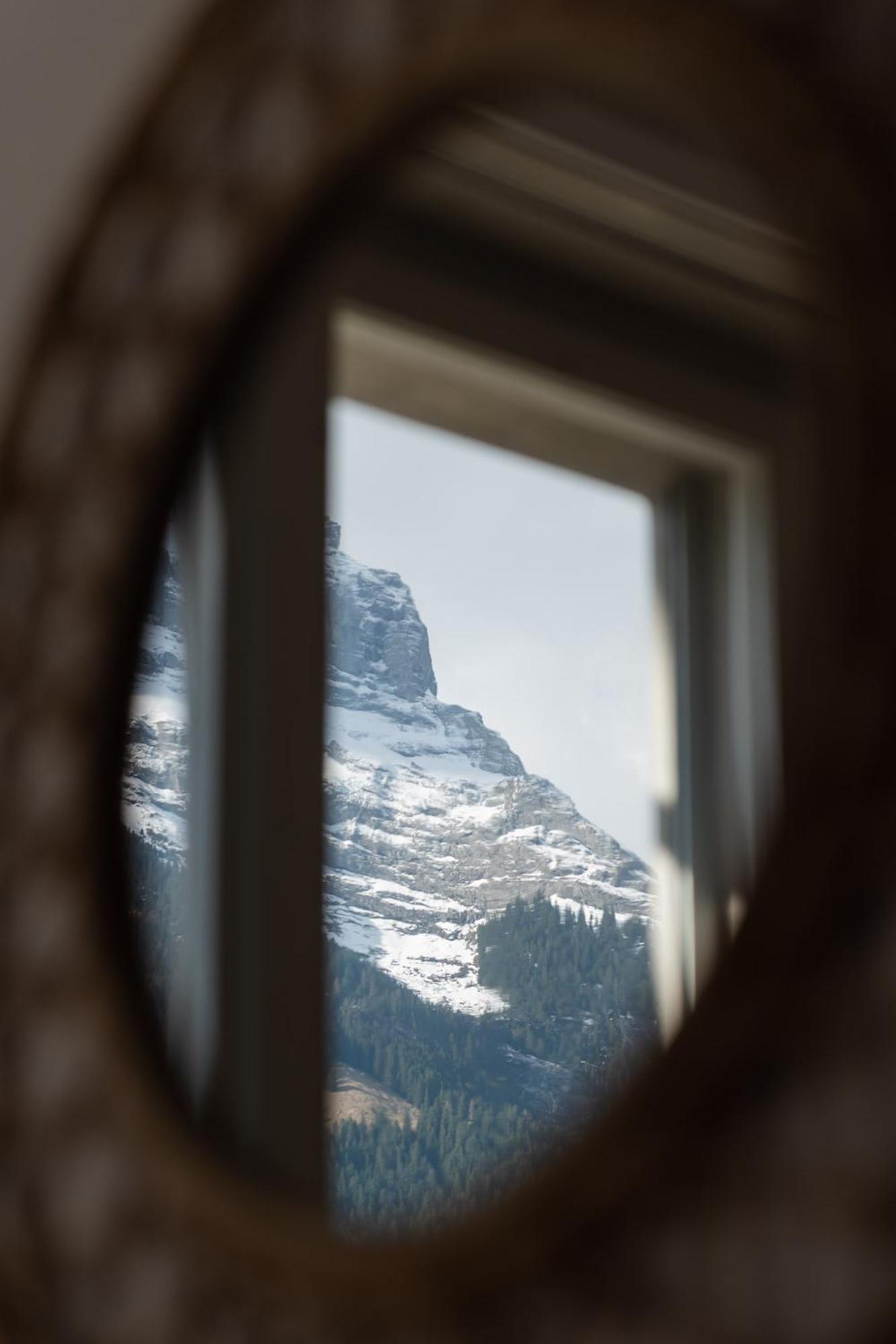 The Eiger Express Apartment - GRINDELHOMES