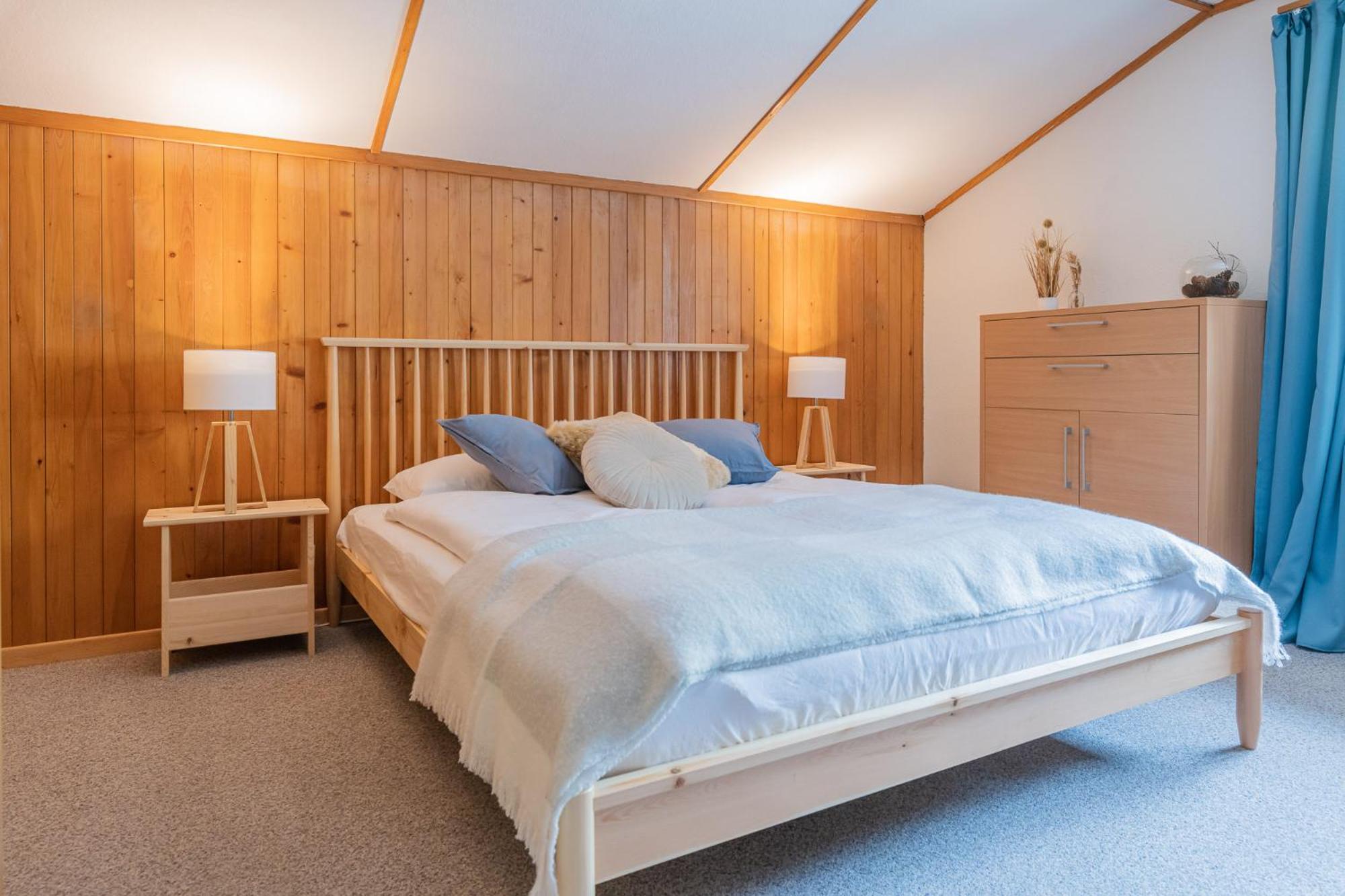 The Eiger Express Apartment - GRINDELHOMES