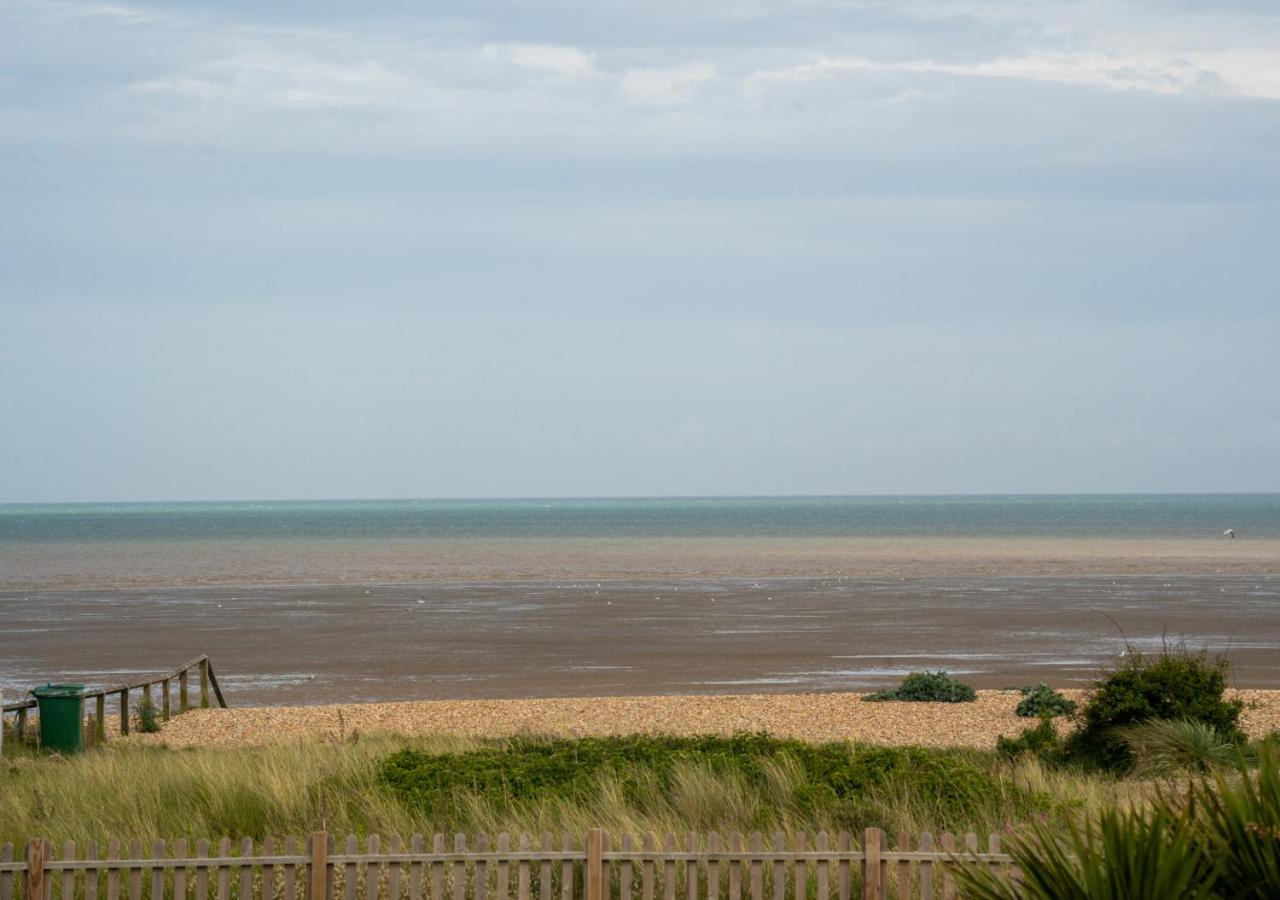 3 Bed in Greatstone oc-ek777