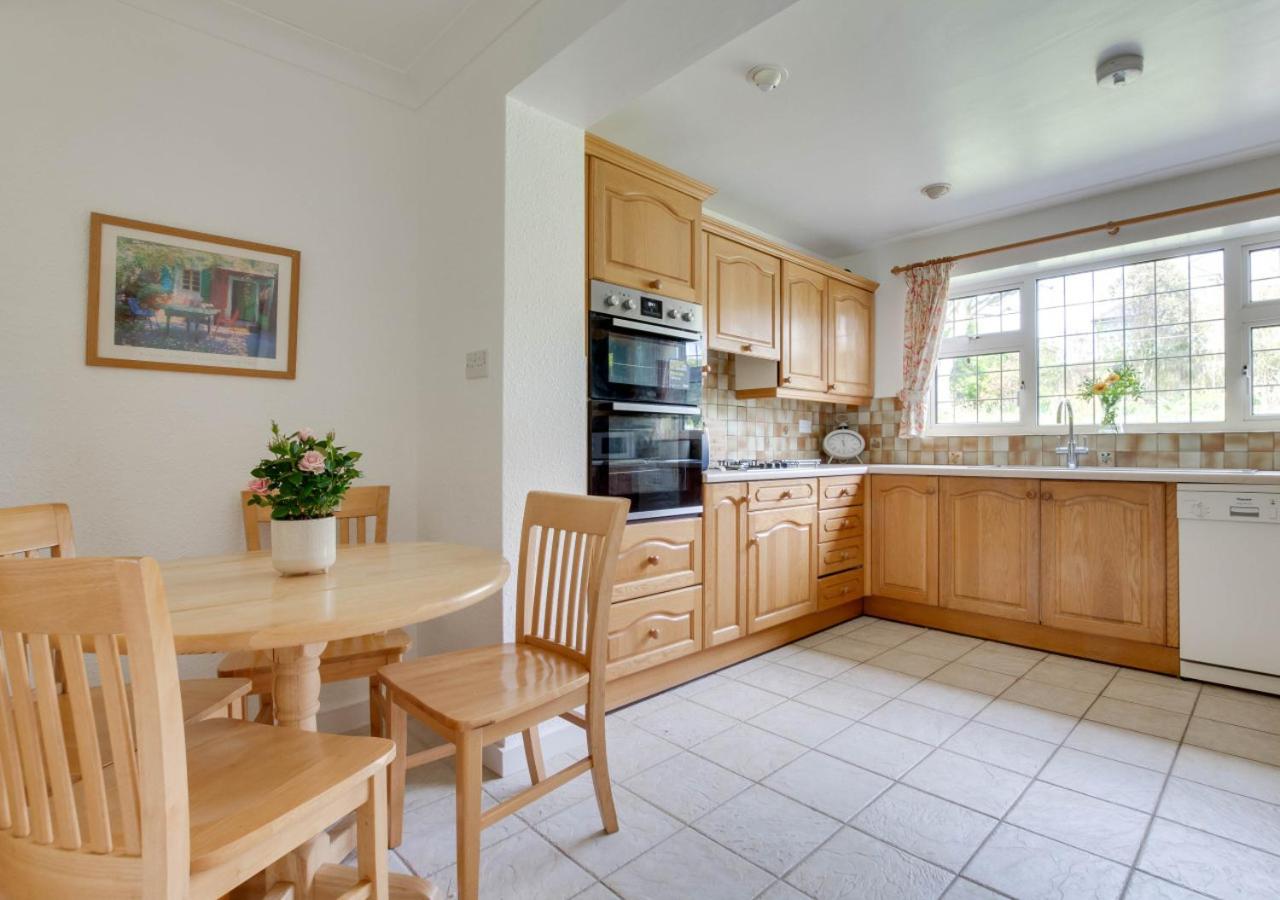 2 Bed in St. Margarets Bay oc-do031
