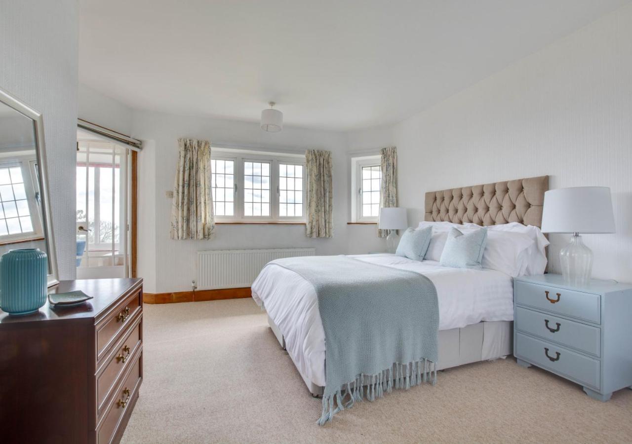 2 Bed in St. Margarets Bay oc-do031