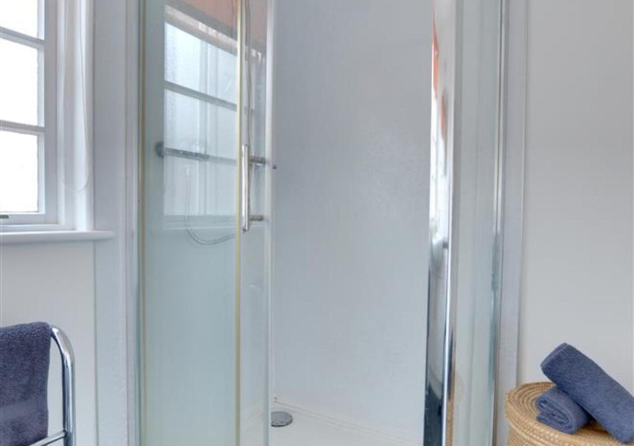 Royal Tunbridge Wells Vacations - Stable Mews Cottage - Property Image 6