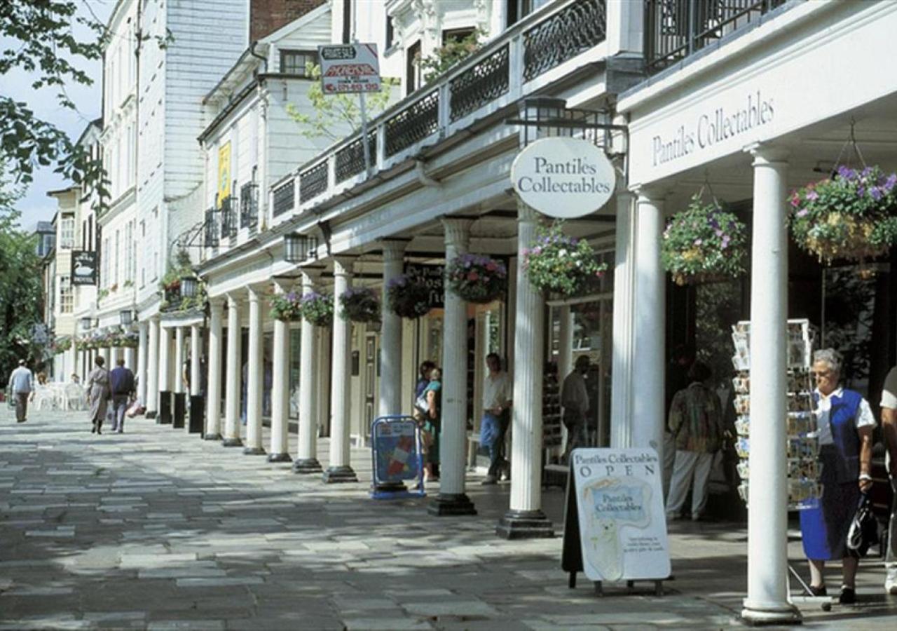Royal Tunbridge Wells Vacations - Stable Mews Cottage - Property Image 3