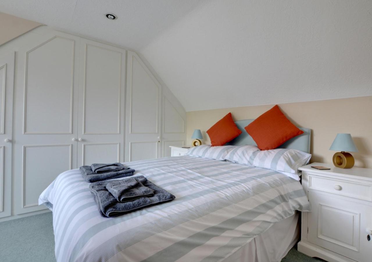 Royal Tunbridge Wells Vacations - Stable Mews Cottage - Property Image 5