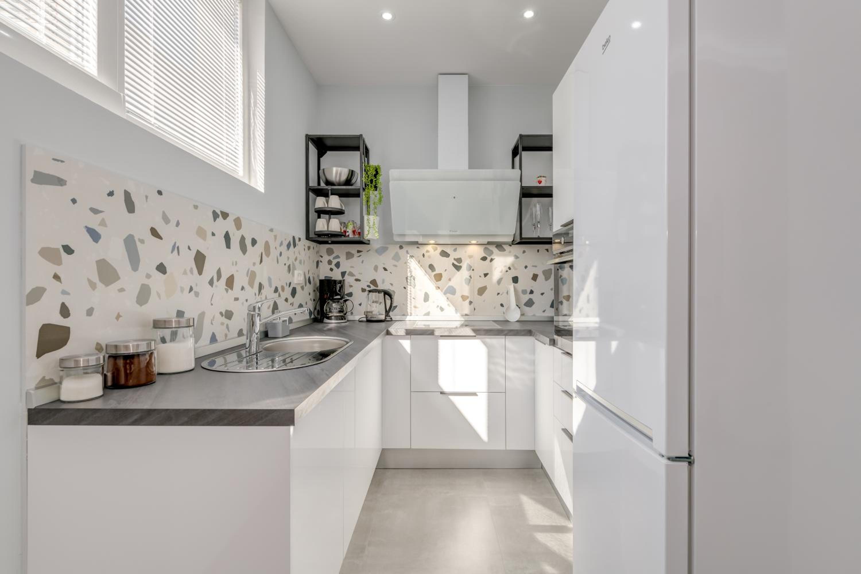Brand new luxury apartment Asi view 5