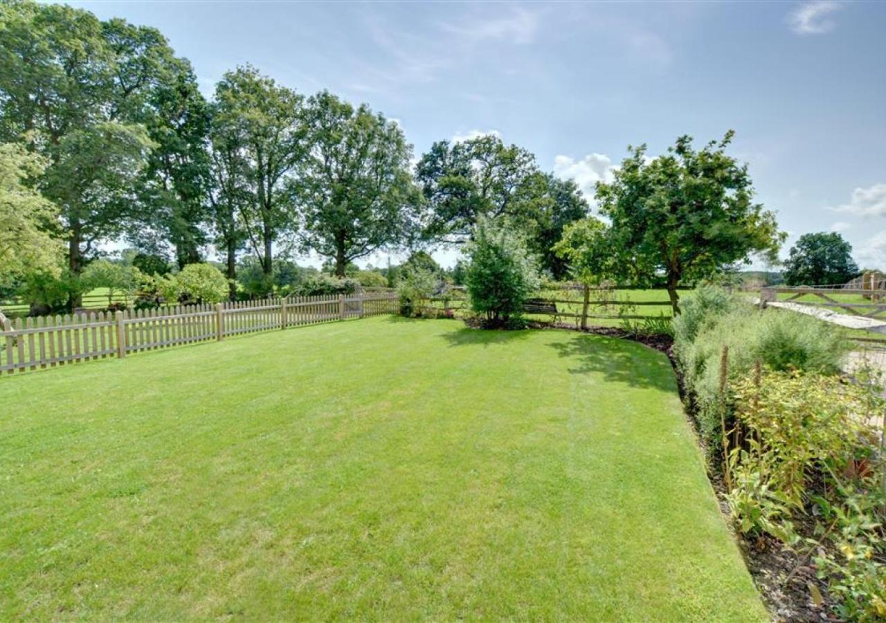 2 Bed in Biddenden oc-cb616 view 3