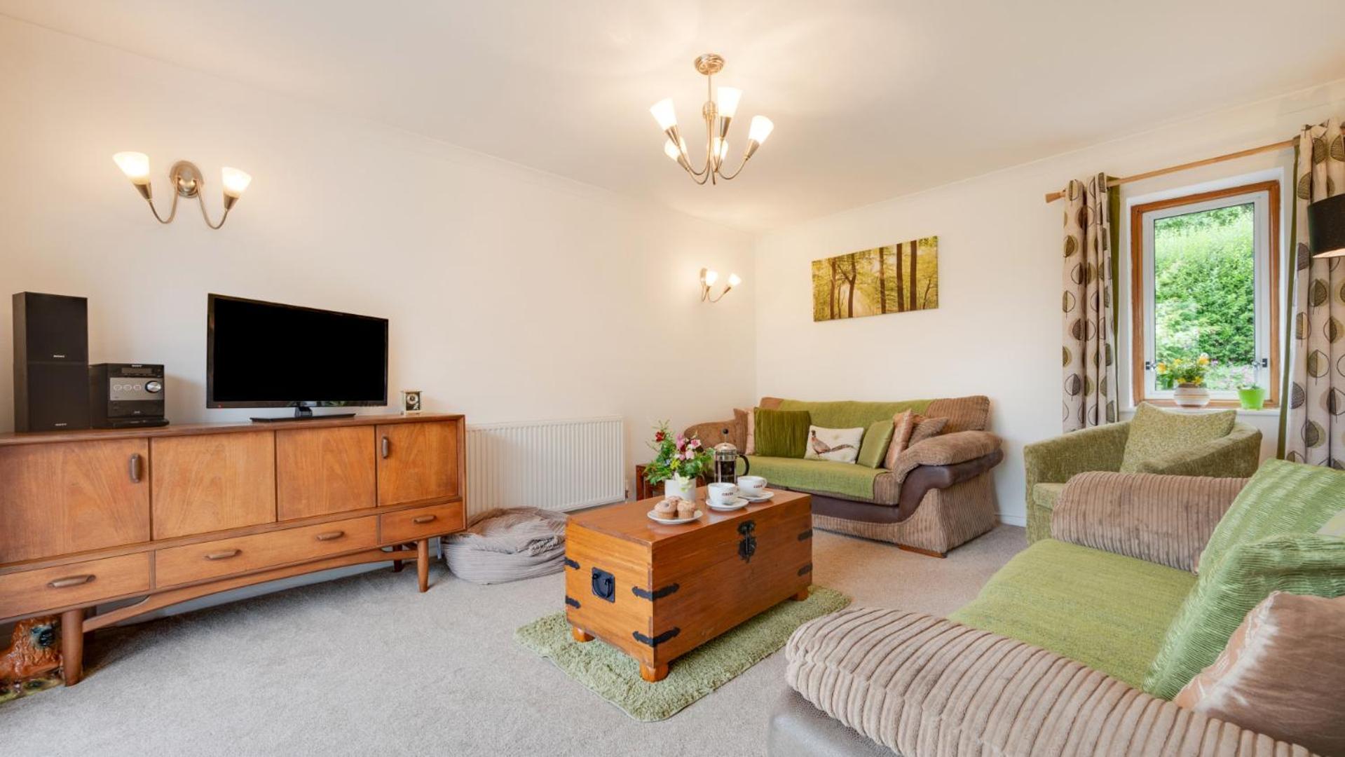 3 Bed in Dronfield oc-dcelle