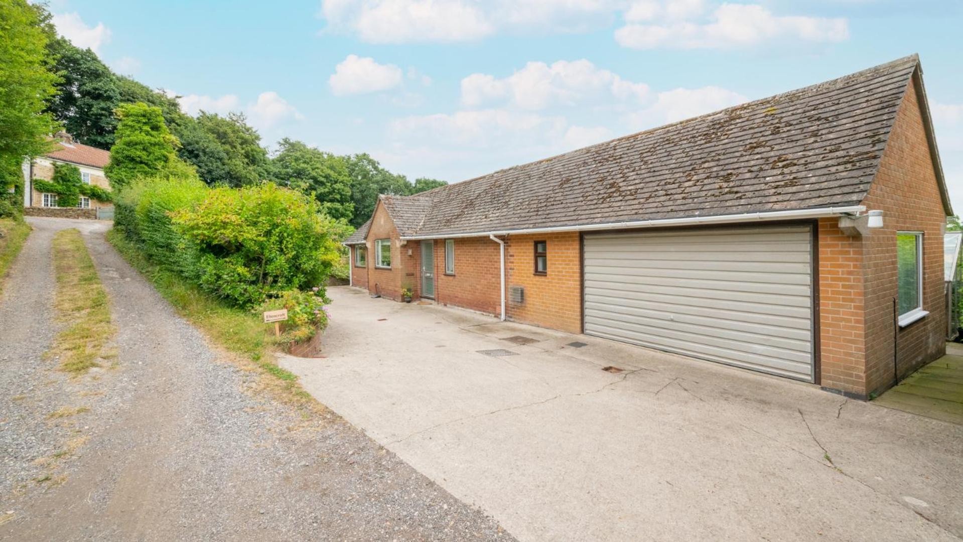 3 Bed in Dronfield oc-dcelle