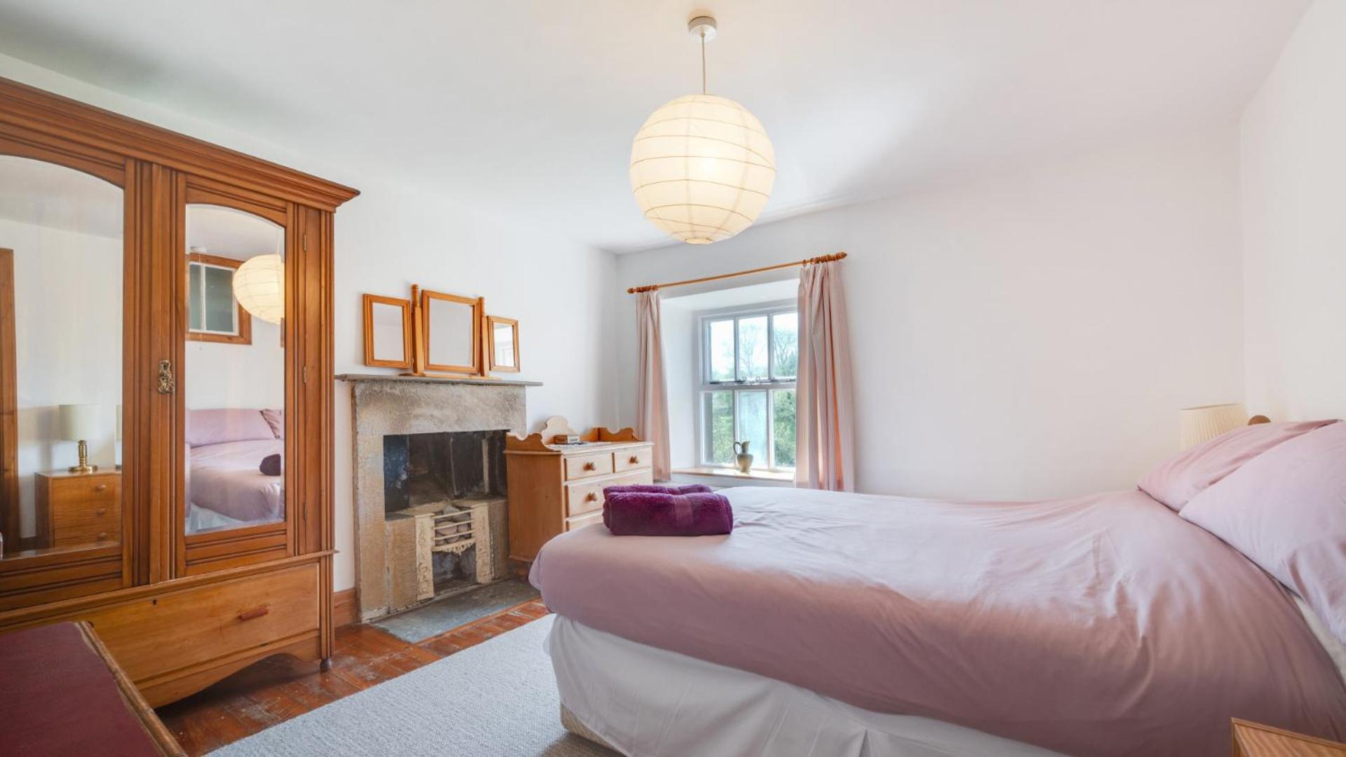 3 Bed in Bakewell oc-dckno