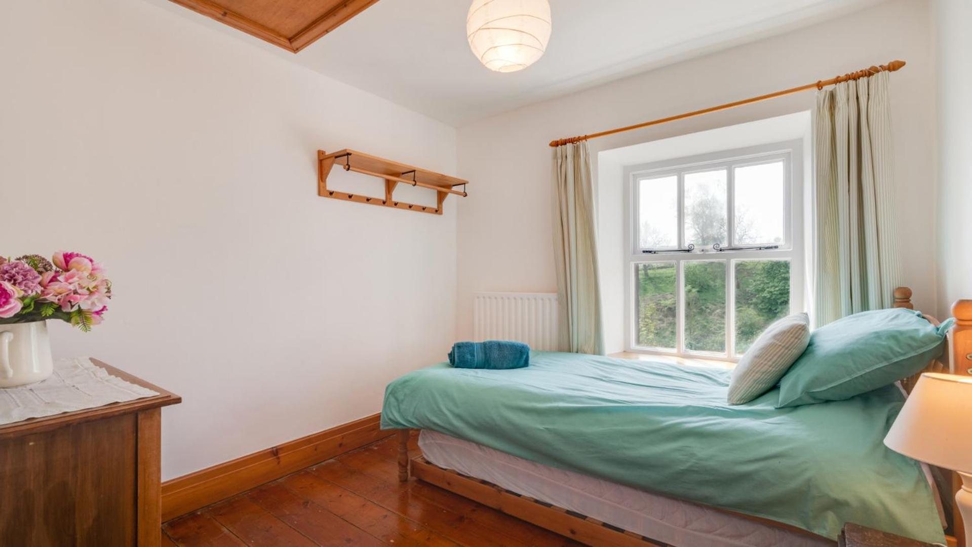 3 Bed in Bakewell oc-dckno
