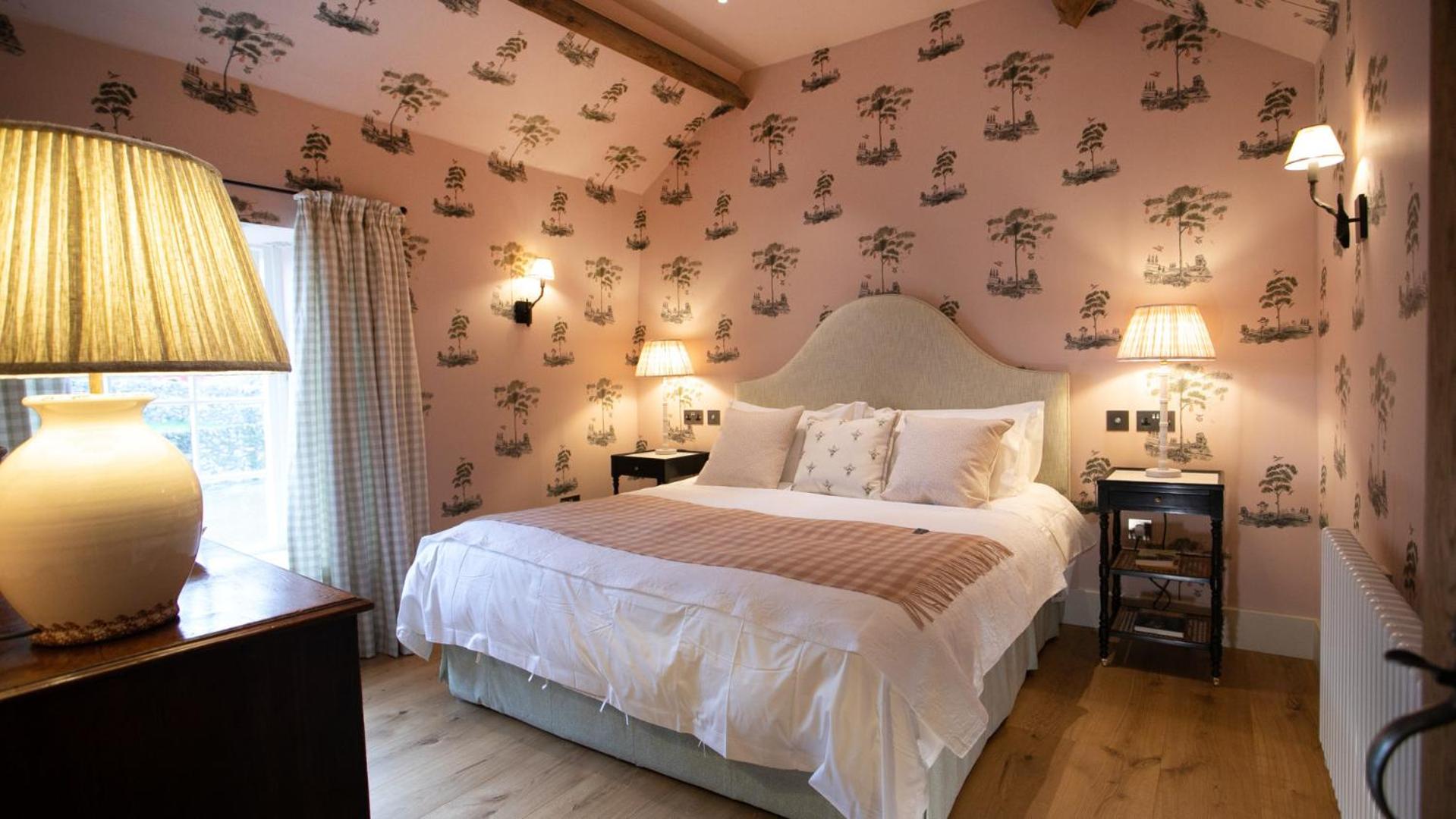 3 Bed in Grange Mill oc-dcspr