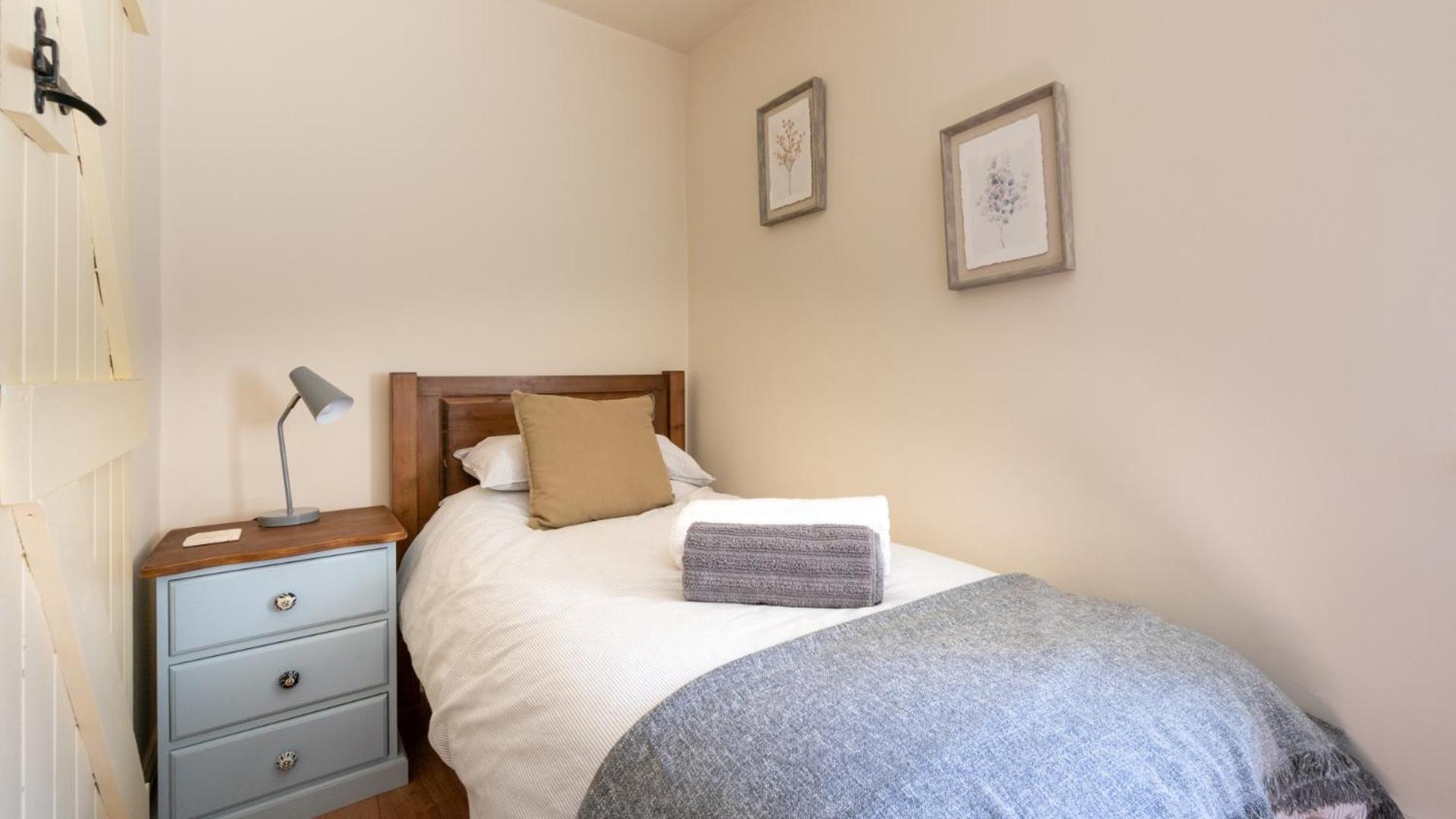3 Bed in Hope Valley oc-dcherb