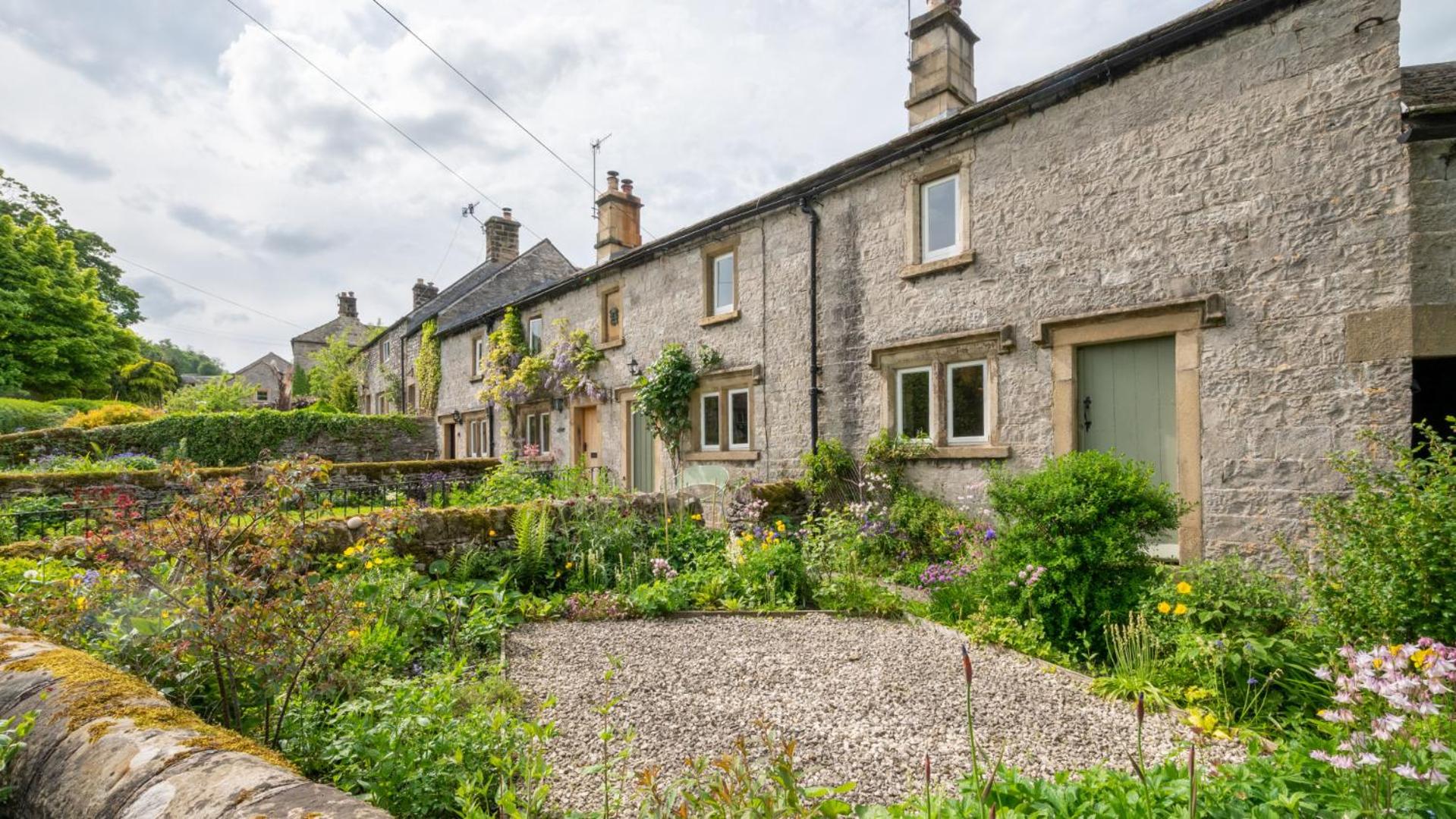 2 Bed in Middleton-by-Youlgrave oc-dchol7