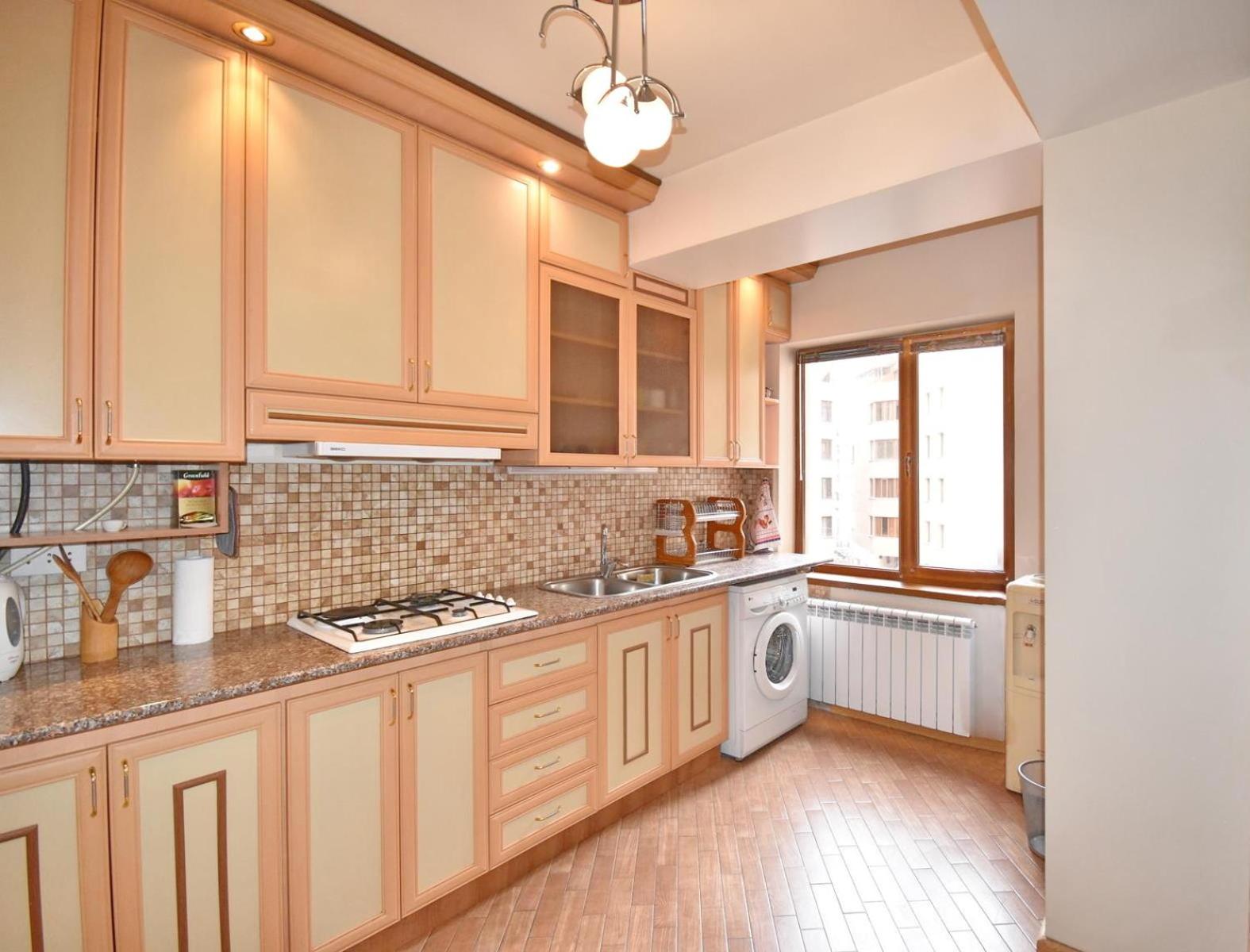 Prime Apartment 2 Bedrooms 2 Bathrooms (145 sq m)With Balconies,On Northern Avenue