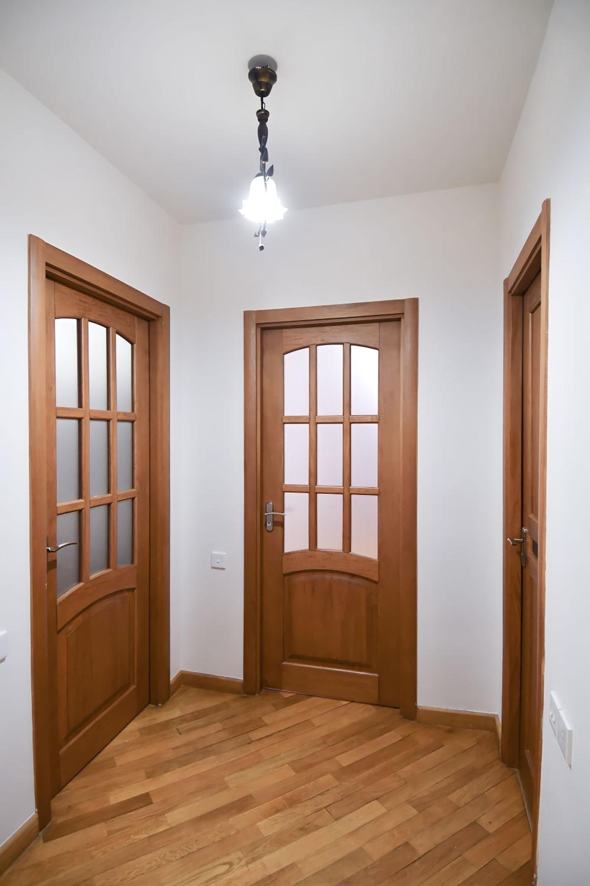 Prime Apartment 2 Bedrooms 2 Bathrooms (145 sq m)With Balconies,On Northern Avenue