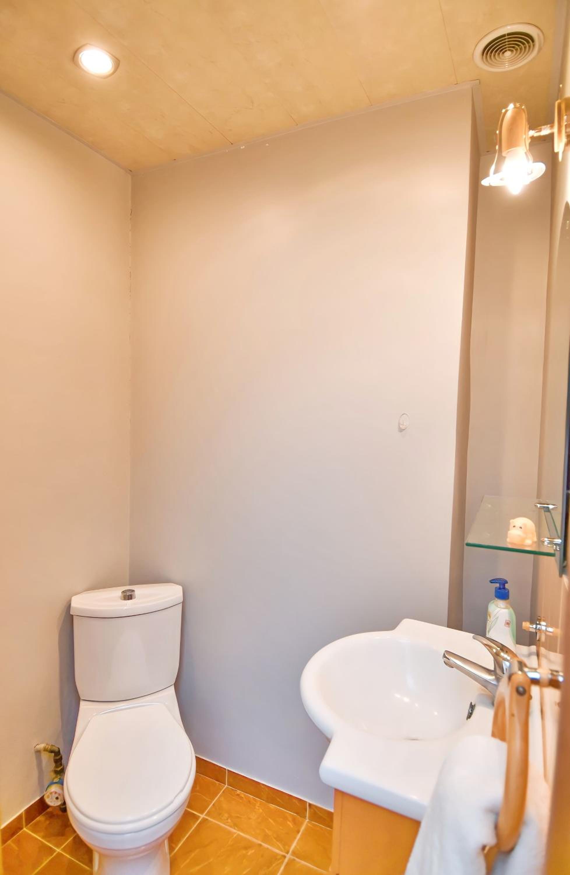 Prime Apartment 2 Bedrooms 2 Bathrooms (145 sq m)With Balconies,On Northern Avenue