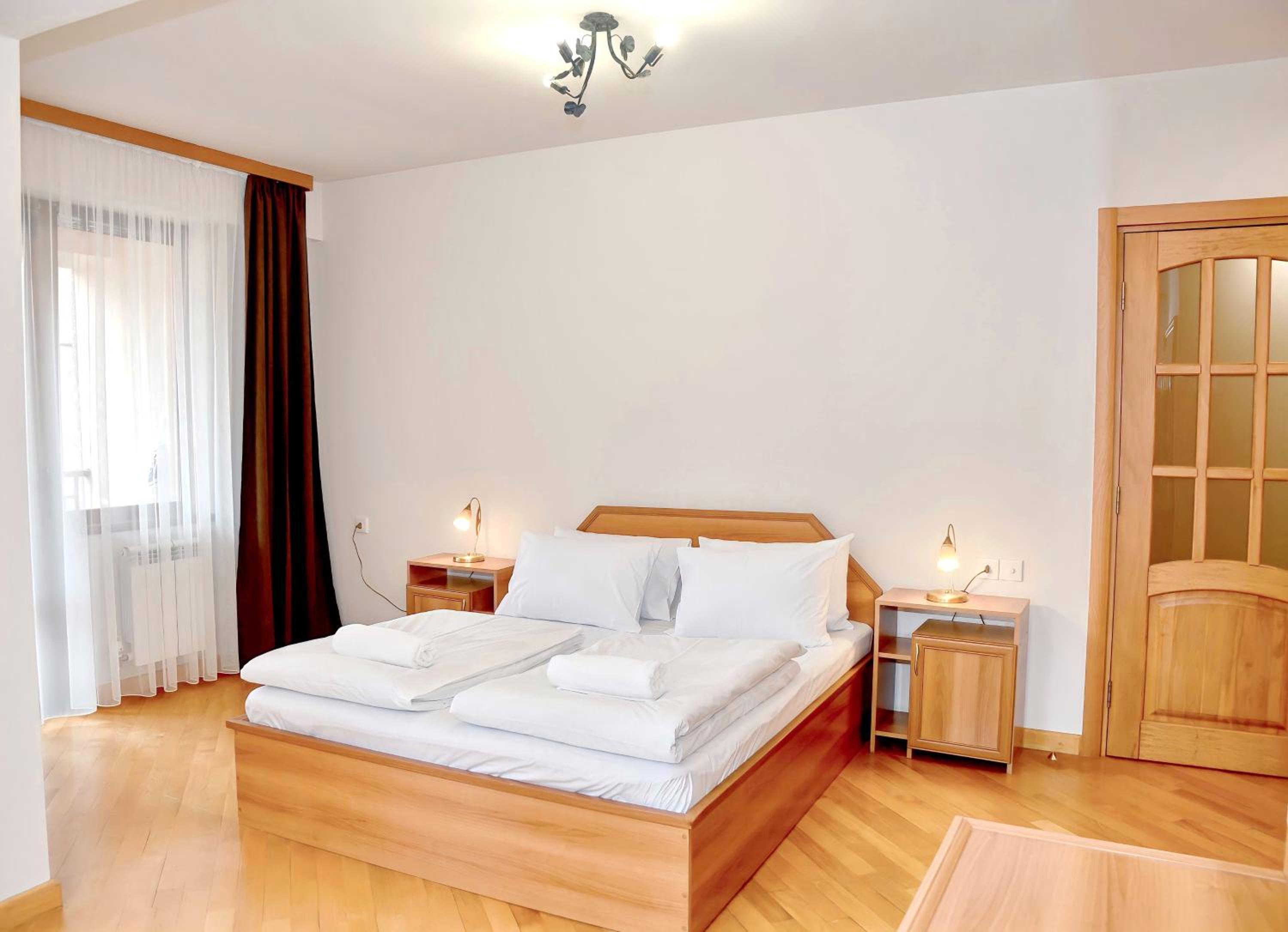 Prime Apartment 2 Bedrooms 2 Bathrooms (145 sq m)With Balconies,On Northern Avenue