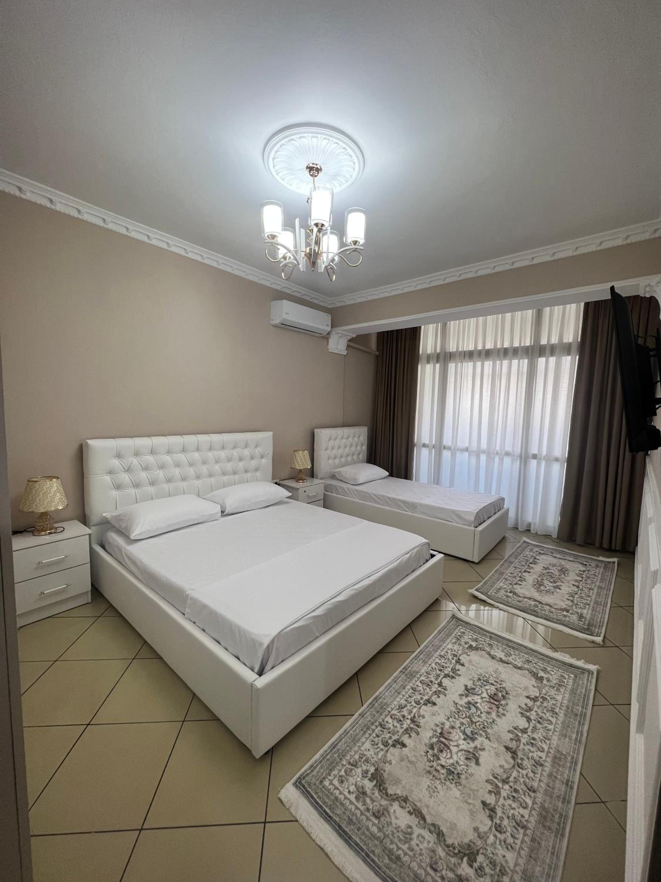 SaEl Apartments