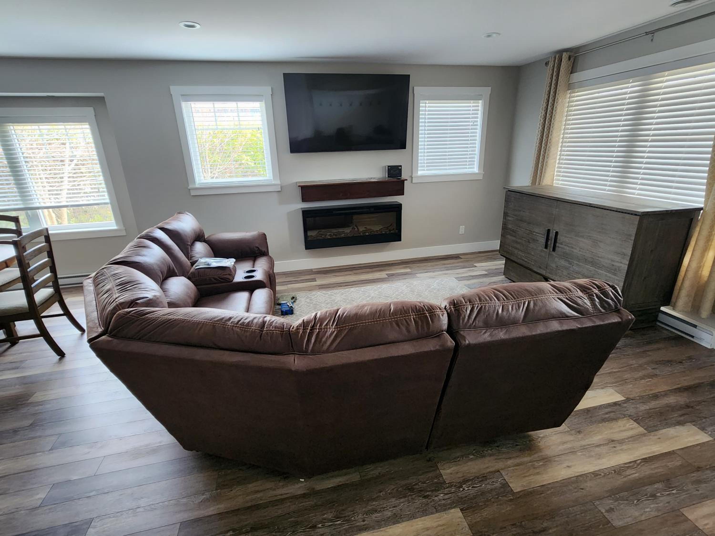 Captain Dan's Cozy