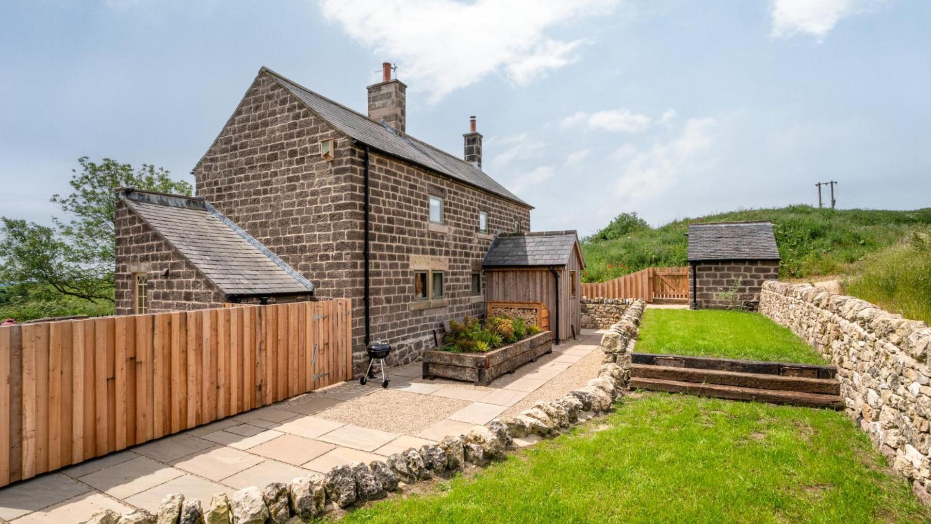 2 Bed in Brassington oc-dcrail