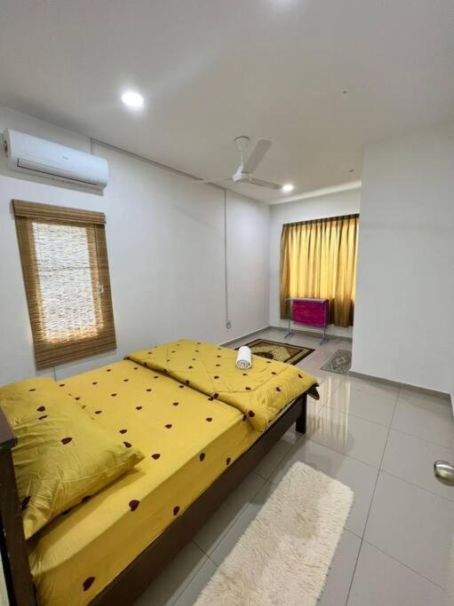 D'has Homestay, Tmn Seri Impian, Kluang, Johor photo 4
