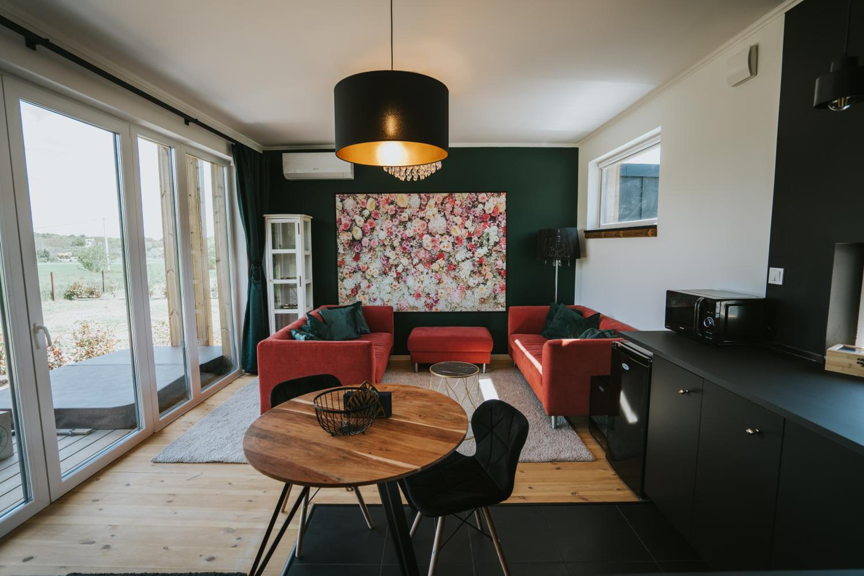Halacs Homes- Boutique cabins, Boutique Cabin