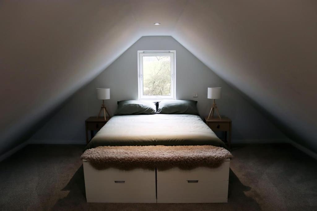 Eco-Lodge with sea view Charleton Estate view 4