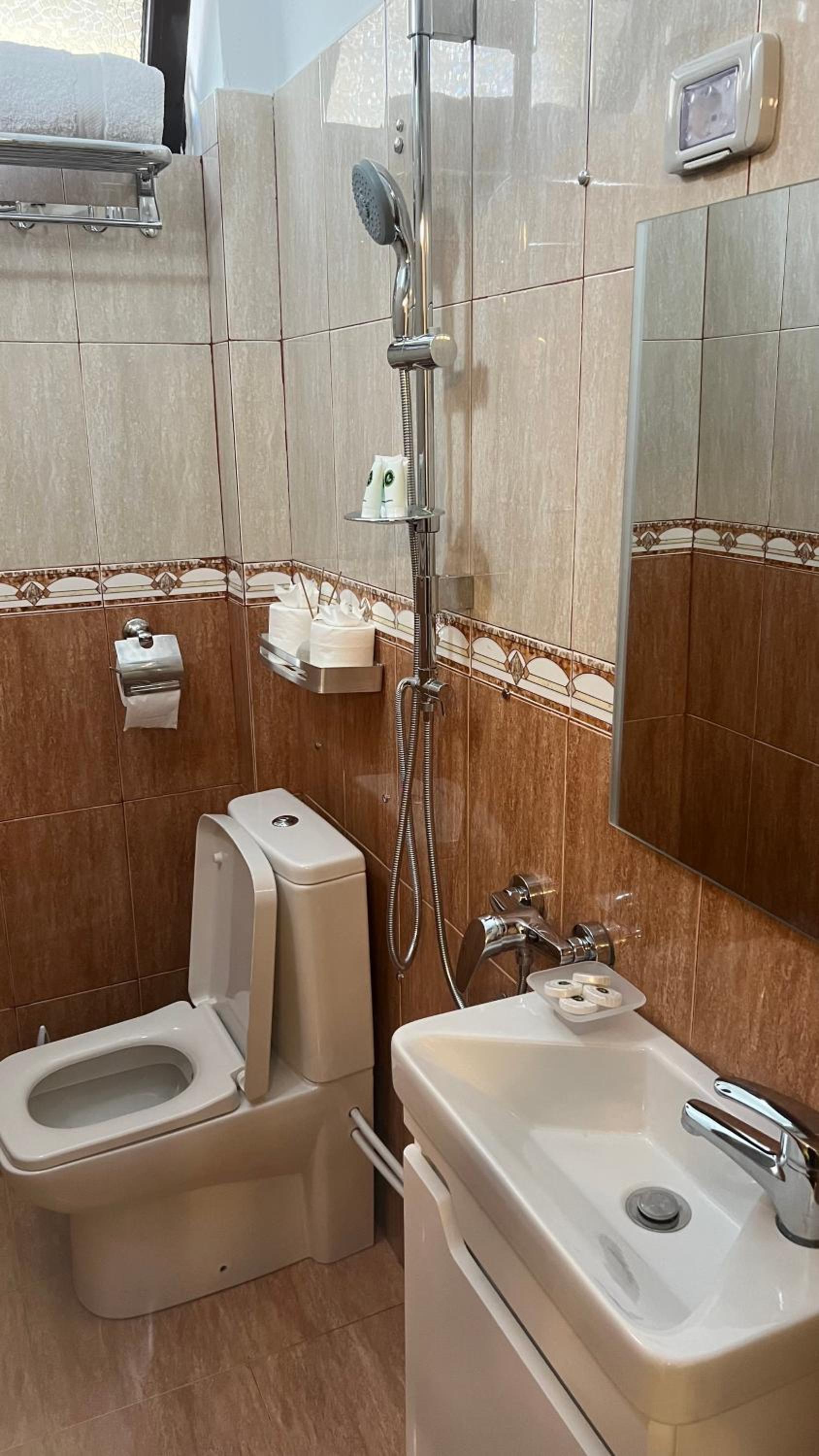 SaEl Apartments