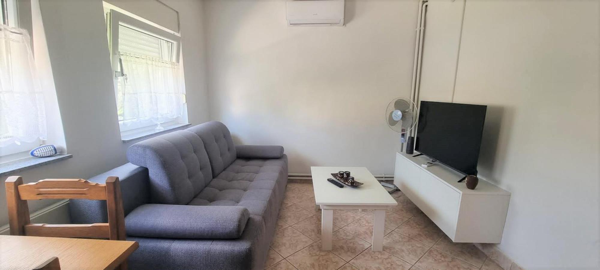Riverside Panorama Apartment 1 near City Center Brko 1