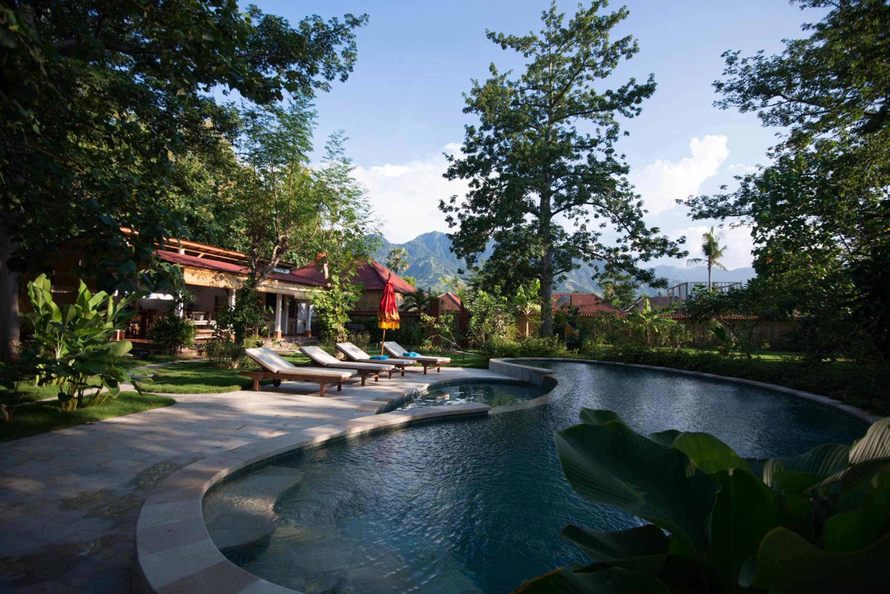 Kuda Laut Bungalows & Diving view 3