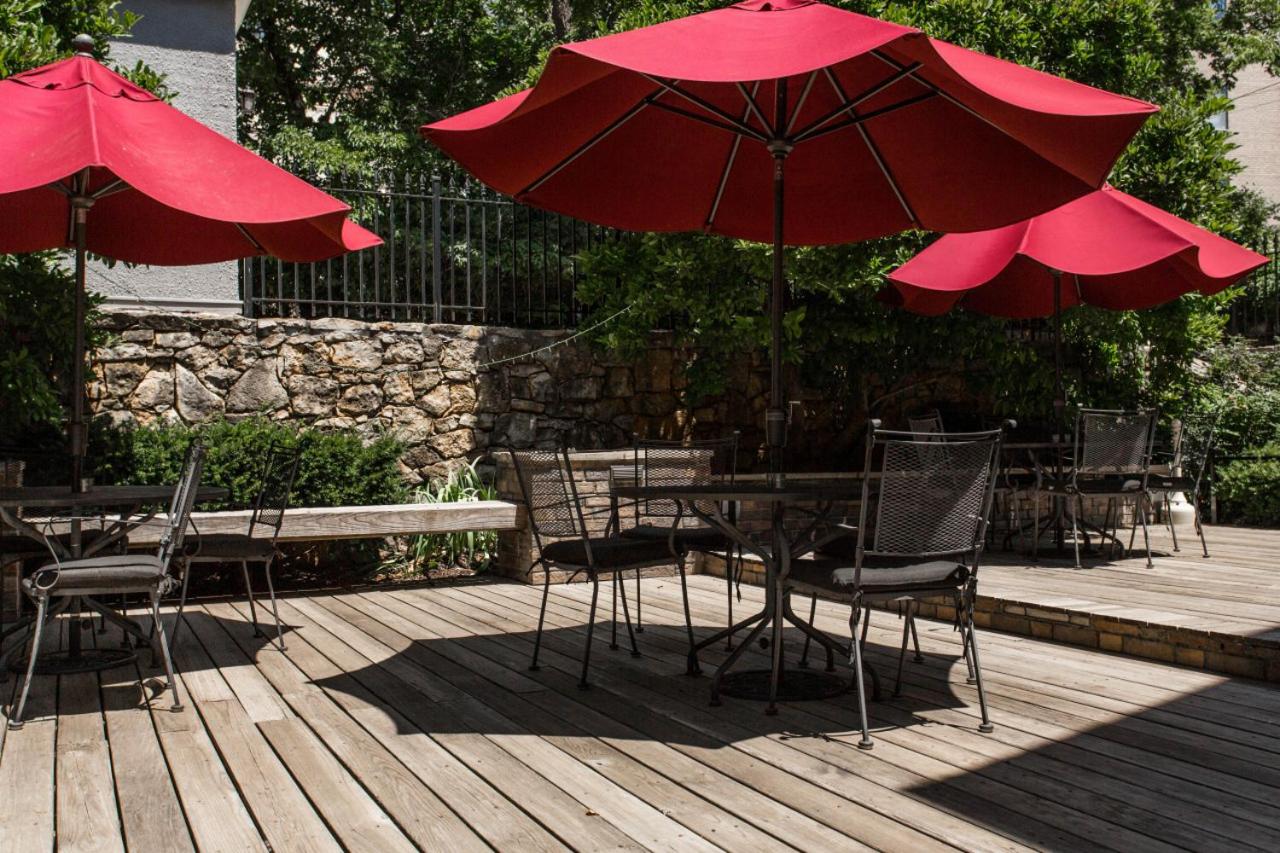 Kansas City Vacations - Mary Atkins at Southmoreland on the Plaza - Property Image 18