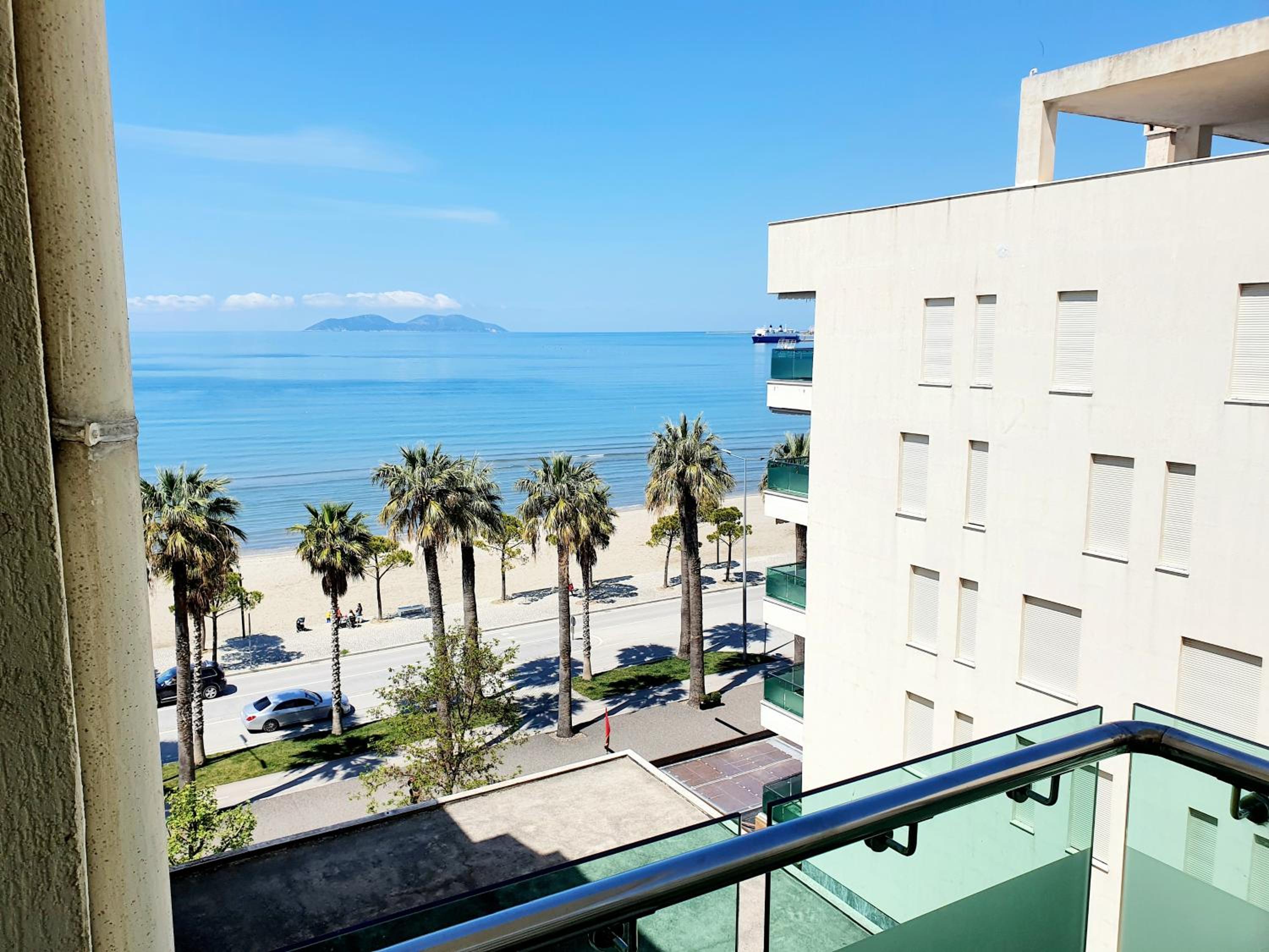 Apartament me qera Lungomare Vlore Mari