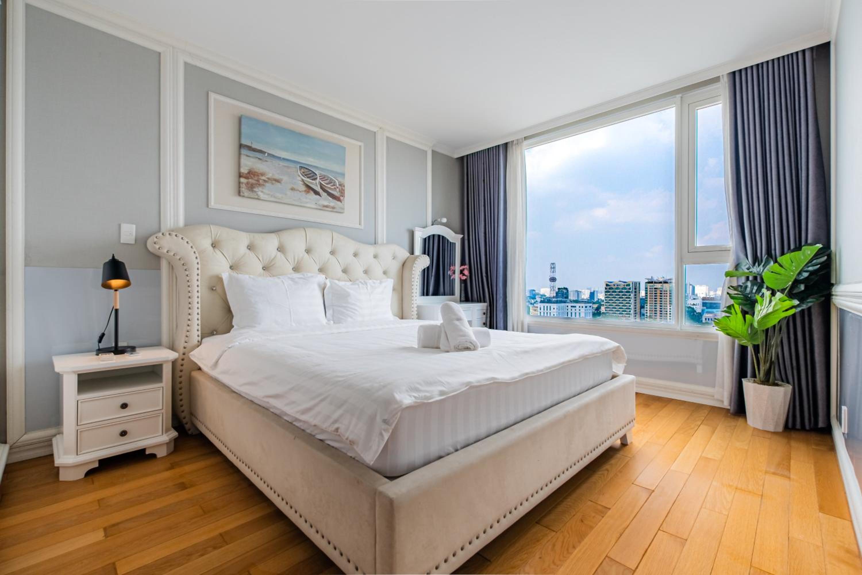 Léman Luxury Apartment District 3 HCMC