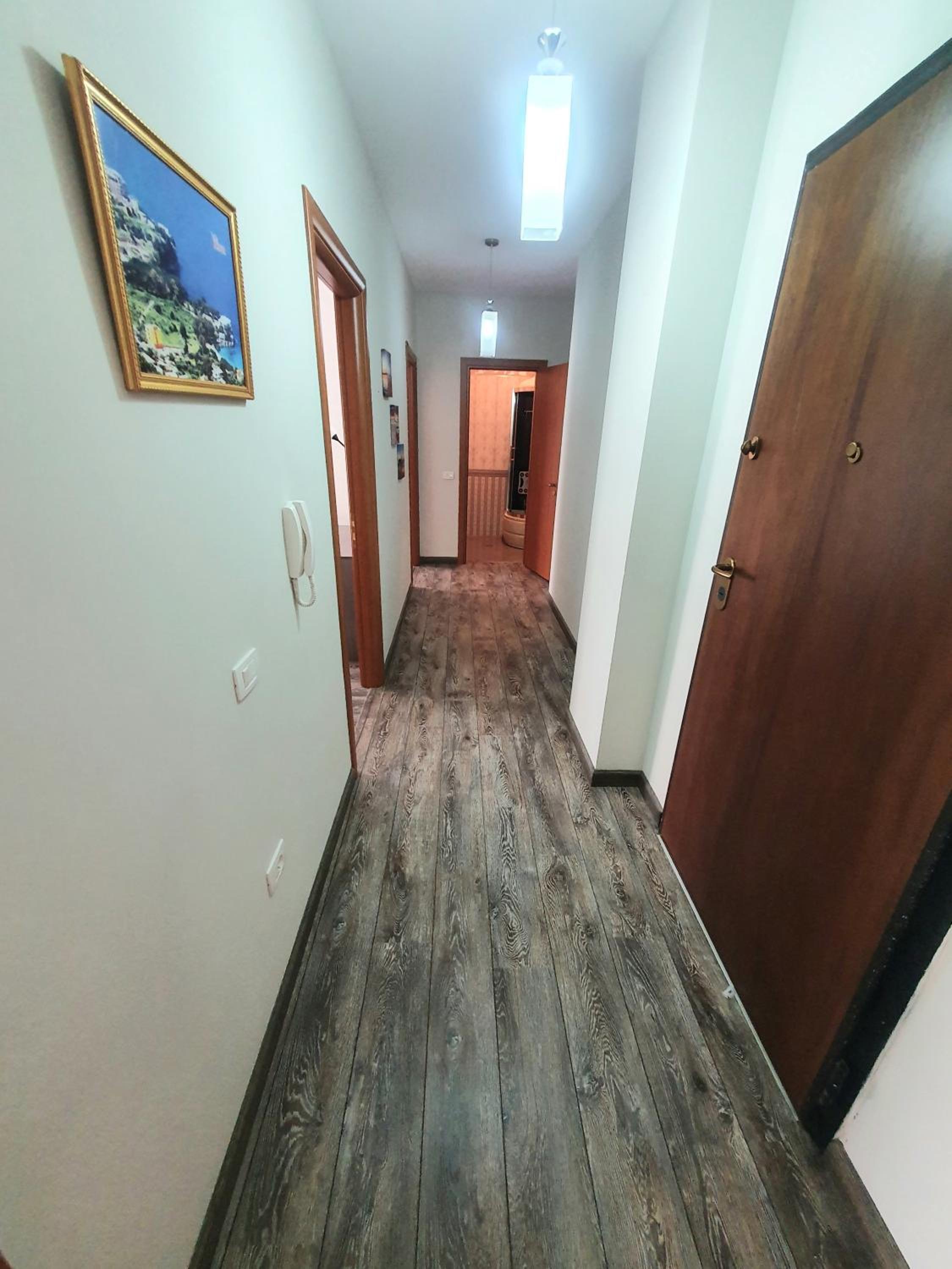 Apartament me qera Lungomare Vlore Mari