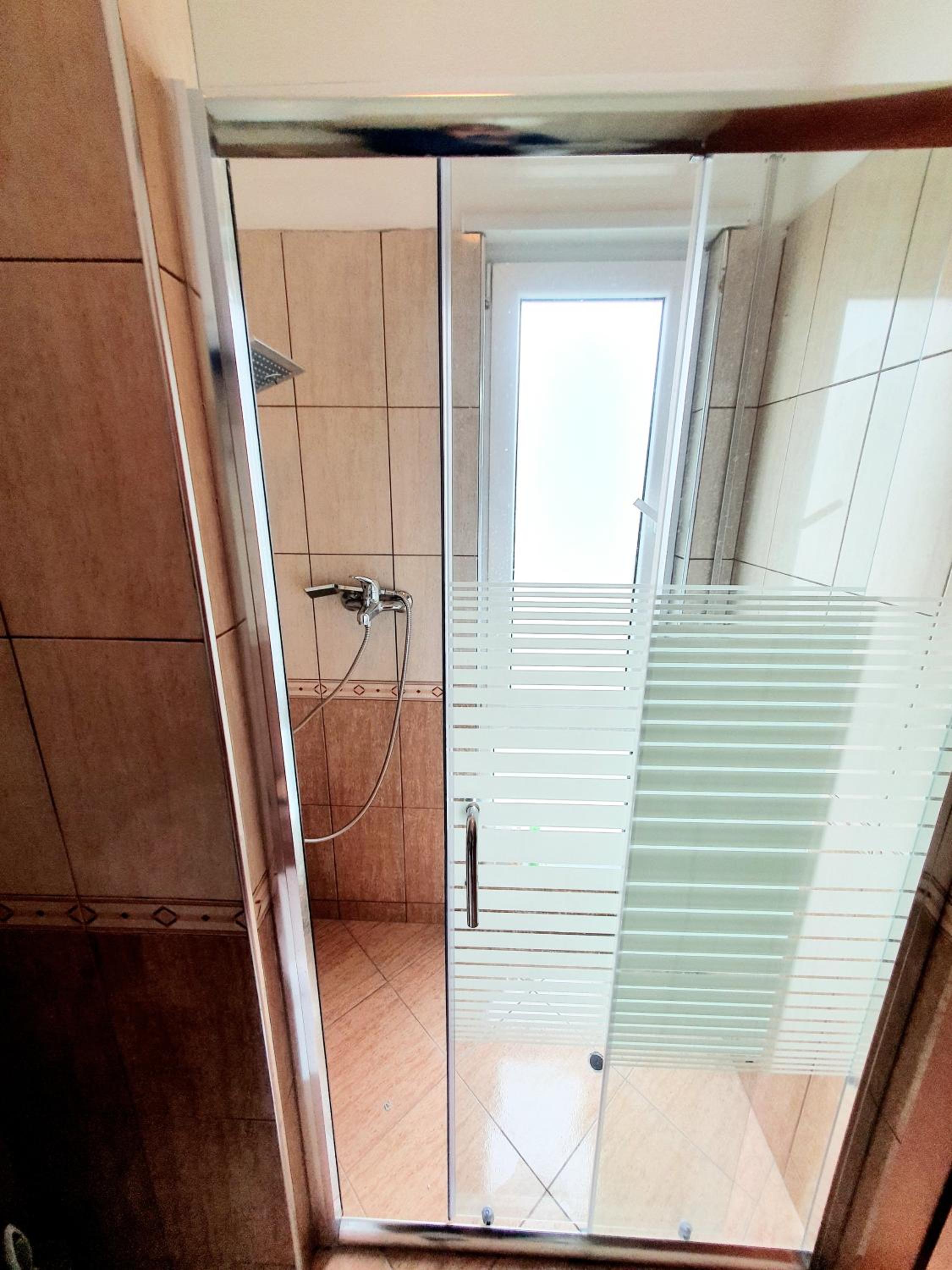 Apartament me qera Lungomare Vlore Mari