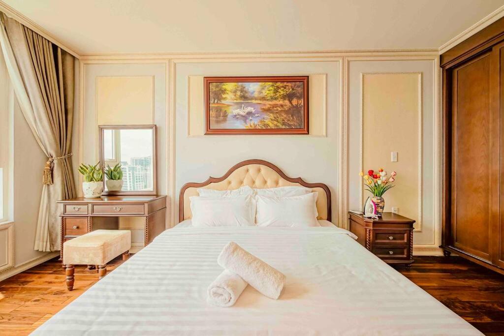 Léman Luxury Apartment District 3 HCMC