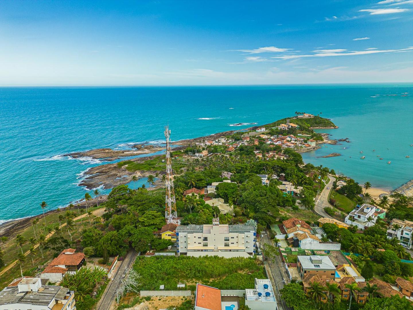 Dois quartos com ar a 190 m de praia Paradisíaca