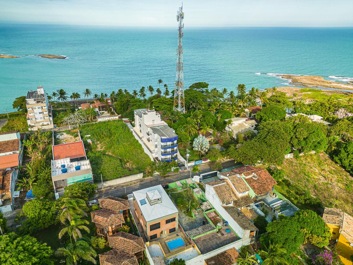 Dois quartos com ar a 190 m de praia Paradisíaca