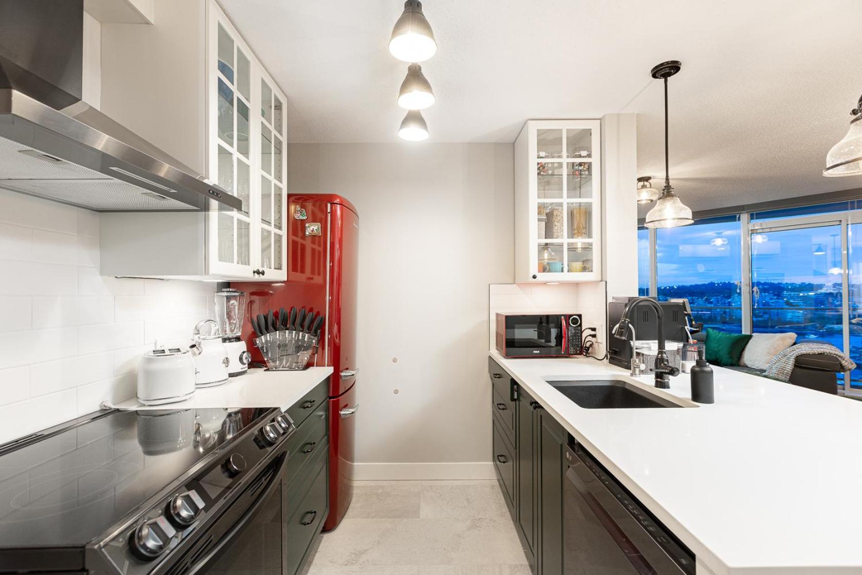 Vancouver Nest Downtown 2BR near Rogers Arena