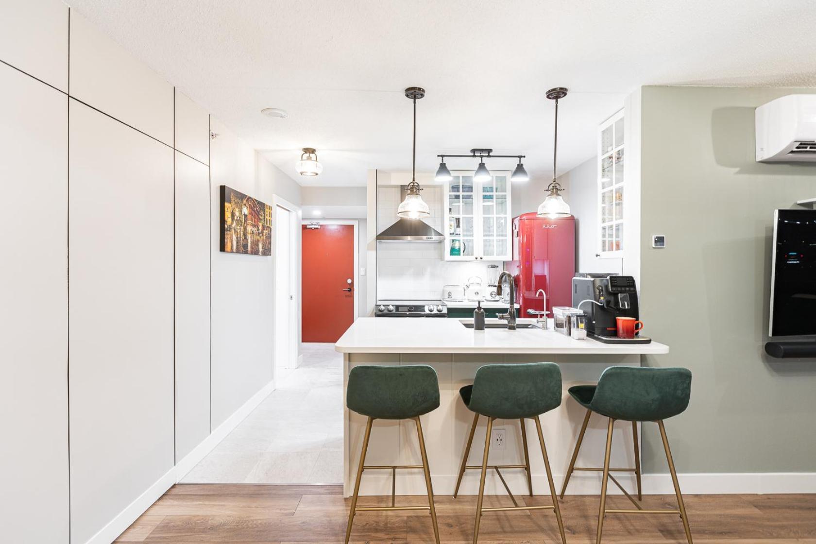 Vancouver Nest Downtown 2BR near Rogers Arena