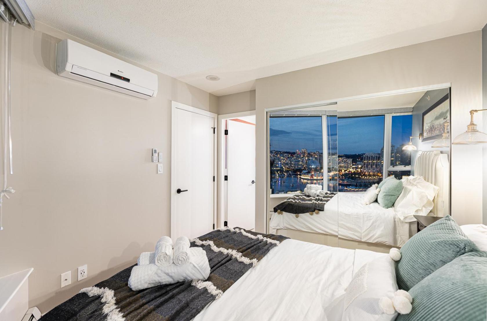 Vancouver Nest Downtown 2BR near Rogers Arena