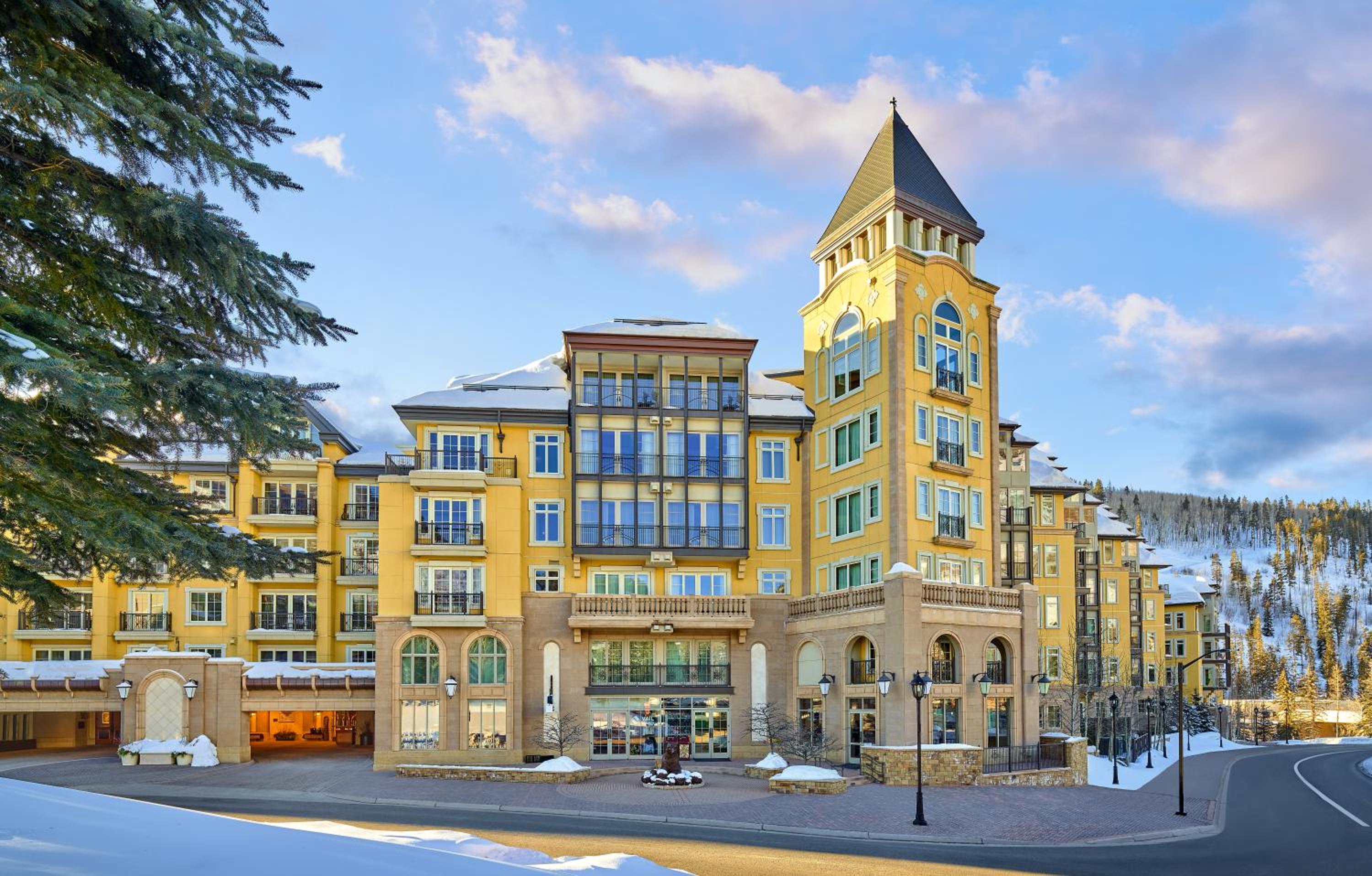 Legendary Lodging at the Ritz Carlton Residences Vail, A Vail Resorts Property view 2