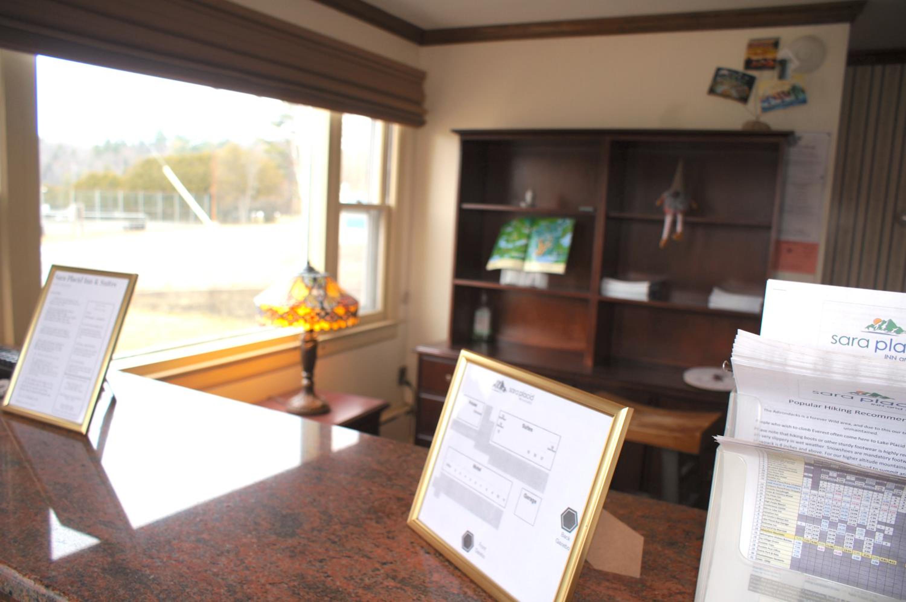 Sara Placid Inn & Suites